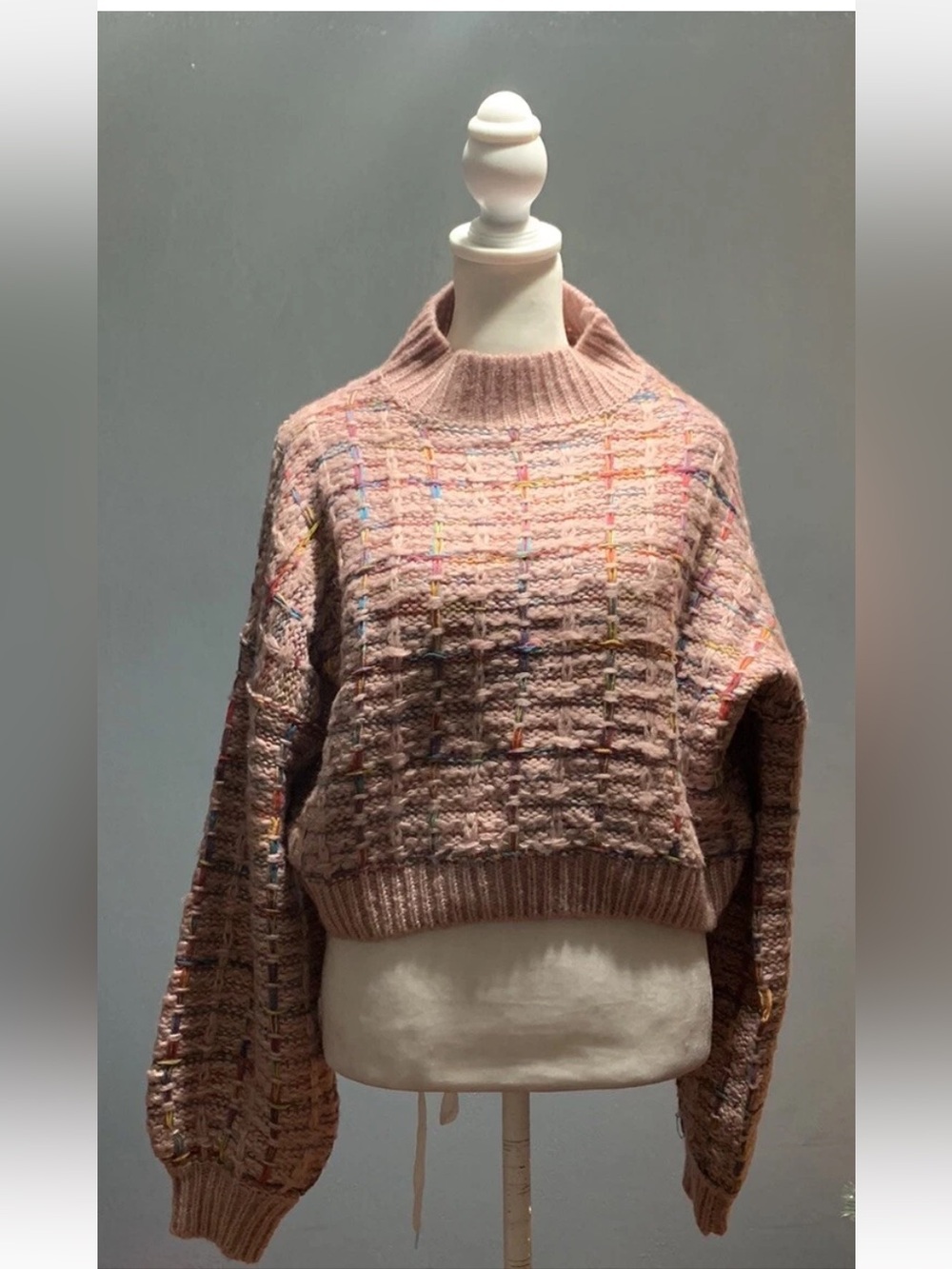SHEIN Women's Sz Medium Pink Cropped Knit Sweater